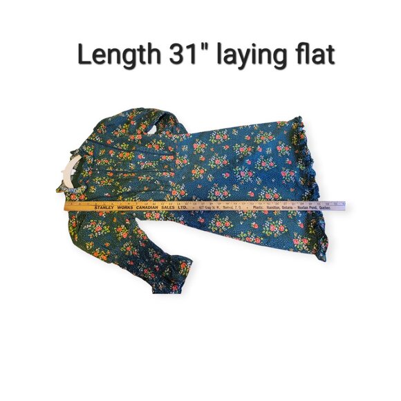 🌲 Evergreen Floral Mini – Holiday + NYE Main-Character Vibes size XS - Picture 9 of 12